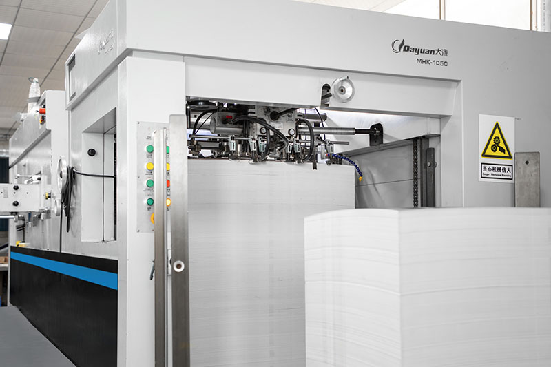 automatic diecut machine1